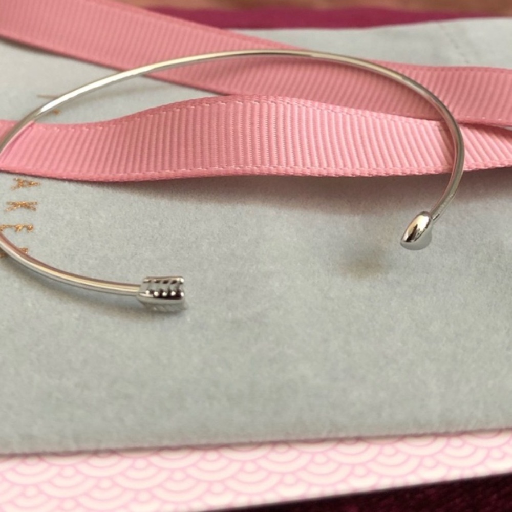 Ted Baker Cupid’s Arrow Cuff - Silver NWT